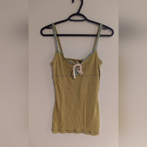 Eyeshadow Green Tank Top - Women's Size Large - Picture 1 of 4